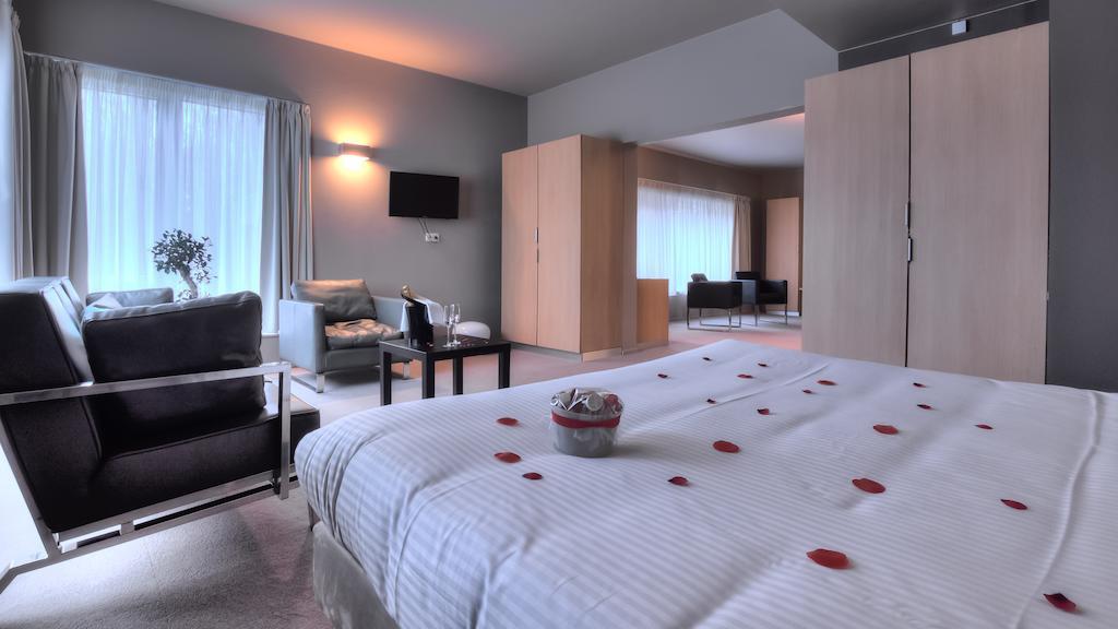 Utopia Hotel - Art & Nature Hotel Mons Eksteriør bilde